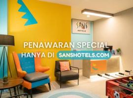Sans Hotel Ekkon Yogyakarta by Reddoorz โรงแรมในNgabean