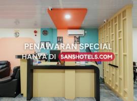 Sans Hotel Sedana Batam, hotel em Bagam
