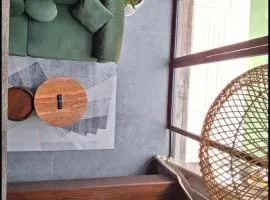 Wolu Designer Loft - Private Pool & Tropical Garden, Canggu