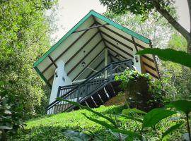 Ranthilaka Villas, hotell i Kandy