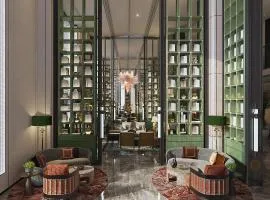 Grand Royal Riverside Hue, Fusion Collection