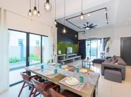 32 cozy stay Projector, Karaoke , BBQ, 7 carpark, 4 bedroom