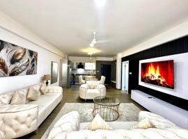 AQUA GARDENS LUXURY SEAVIEW HOMESTAY BAOBAB RD NYALI Msa, hotel i Mombasa