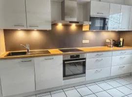 3 Zimmer Wohnung mit Garten