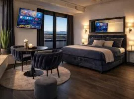 Deluxe Penthouse Suite zentral mit Goldstadtblick