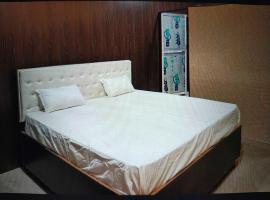 Hotel O Akhil Resort, hotel v destinaci Tilsahri