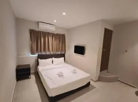 Swing & Pillows - Bukit Tinggi, Klang