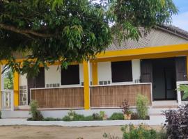 MBOTY Village, hotel di Vohemar