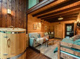PinusVillas Private Jacuzzi & Phyto-Sauna, hotel v destinaci Zheleznitsa