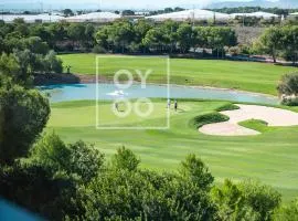 Golf Vista Penthouse, golf views, rooftop dining - by Oyoostays