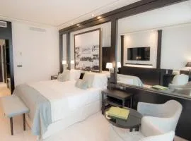 Las Arenas Balneario Resort