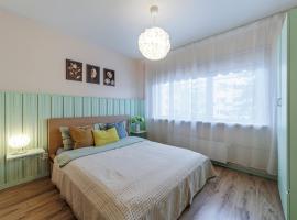 Mugav r&otilde;duga kodu Rapla linnas koos tasuta WiFi, TV & parkimisega ootab Sind!, povoljni hotel u gradu 'Rapla'