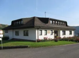 FeWo Gästehaus Ebert Neukirch