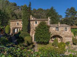 CASA EL MOLI DE CAN BURJATS con piscina y chimenea, Hotel in Montrás