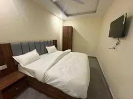 Hotel O Survey Chowk Bus Terminal Dehradun