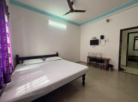 Parsha Ocean Breeze Inn, hotel a Marakkānam