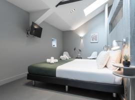 Relaxing Suite, Spa Nearby, Free Parking & Airco, hotel Ossban