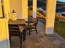 Solbakken, nice Apartment by the Sea in Ålesund