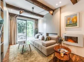 Luxury Living in Shkoder Historic Heart by Pik Host