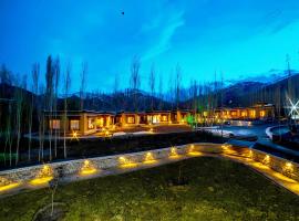 Royal Soma Resort, hotel em Stak