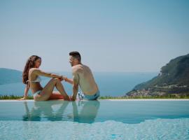 BnB Borgo le Vigne - La Vendemmia Only Adults, hotel a Tignale