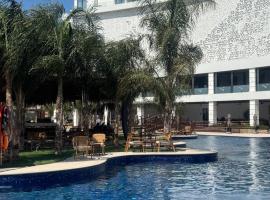 Grand Sapphire Casino 1 bedroom C А, hotel i Famagusta