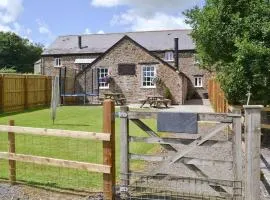 4 Bed in Shebbear oc-l33729