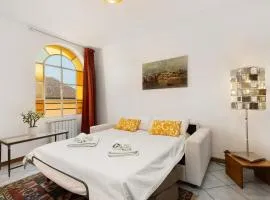 Mountain View Retreat near Lake Como and fast WIFI