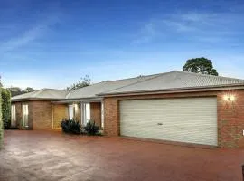 Suburb best family house Melbourne east