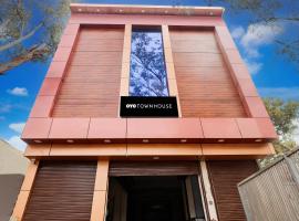 Hotel O Shiv Shankar, ξενοδοχείο σε Dayāl Bāgh