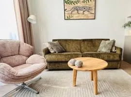 Cozy Riverside Apartment