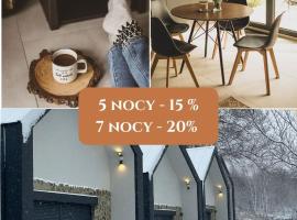 Sowie Chatki - domki z widokiem na G&oacute;ry Sowie, hotel uz plažu u gradu 'Sokolec'