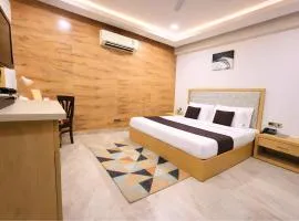 Hotel Rivlet Cyberhub Near Ambience Mall