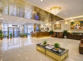 Hotel Grand Suites Near Delhi Aerocity - A Unit of D'Capitol with Airport Drop