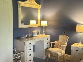 Plas Y Dderwen Bed and Breakfast