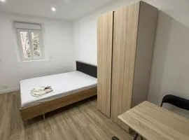 STUDIO deux NEUF A CROSNE