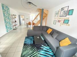 Colocation à Roubaix avec terrasse, hotel in Roubaix