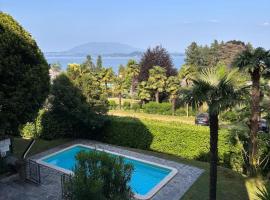 Lesa में, होटल Dimora Vista Lago Con Piscina
