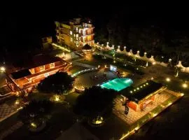 Palm Cove Resort And Spa