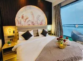 Supernova Spira Luxury Studio