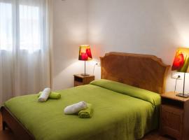 Cal Marroso de Montsonís, hotel a Montsonís