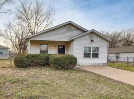 Visit Route 66! Pet-Friendly Joplin Gem with Yard