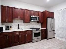 Stylish & Comfortable City Stay