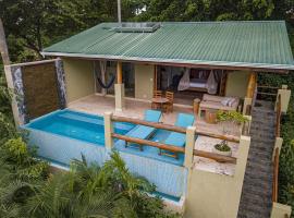 Ocio Villas Mal Pais, Hotel in Playa Santa Teresa