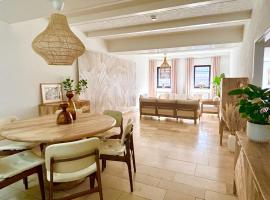 Ferienwohnung La Bohème, hotel u gradu Bad Kenigshofen im Grabfeld