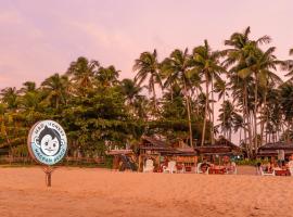 Mad Monkey Hostel Nacpan Beach