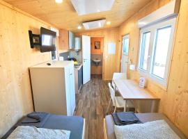 Tiny Guesthouse Herdt Euerbach, &kappa;ά&mu;&pi;&iota;&nu;&gamma;&kappa; &pi;&omicron;&lambda;&upsilon;&tau;&epsilon;&lambda;&epsilon;ί&alpha;&sigmaf; &sigma;&epsilon; Euerbach