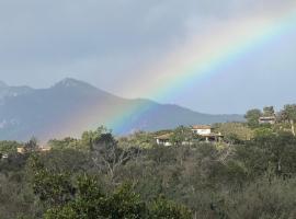 L'Hacienda Piscine chauff&eacute;e &agrave; 28, spa, boulodrome et court de Tennis priv&eacute;s, 2 villas ind&eacute;pendantes, hotel a Porto Vecchio