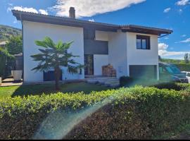 Villa Lac et Ski – hotel w mieście Lugrin