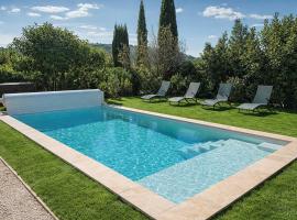 Maison en pierre avec piscine chauff&eacute;e, jacuzzi et vue sur Gordes, wellness hotel v destin&aacute;cii Gordes